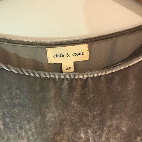 Anthropologie Cloth & Stone Velvet Bell Sleeve Top - Picture 4 of 5